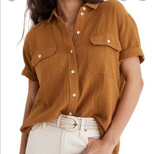 Madewell light spun flap pocket short sleeve button up
